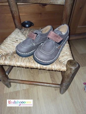 Chaussures cuir buggy 24