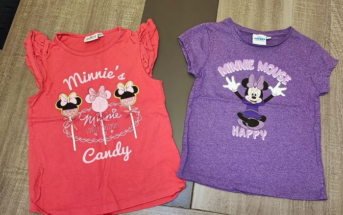 Lot de 2 t-shirts manches courtes fille 5 ans 🦋 - photo numéro 2