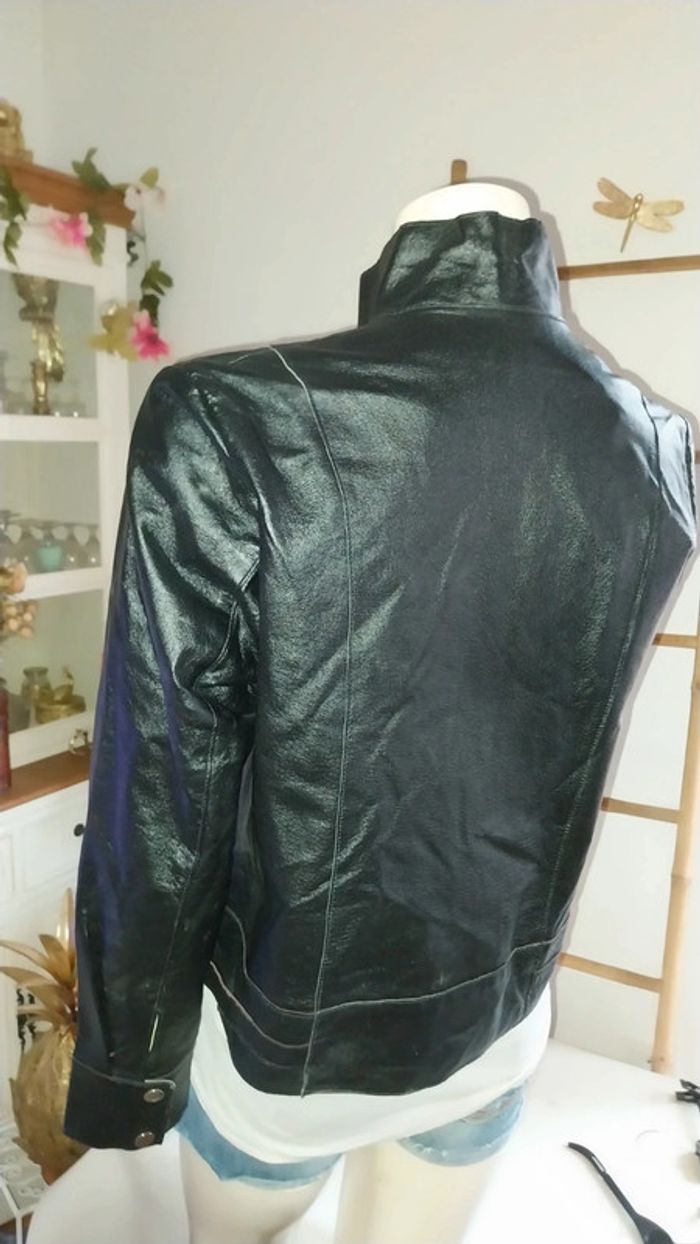 Blouson/ Perfecto/ Veste en cuir véritable noir état neuf  Taille 38 - photo numéro 11