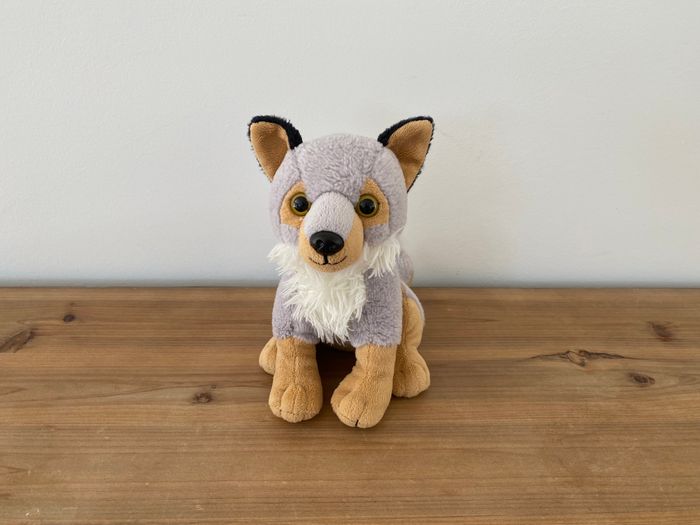 Peluche loup brun gris Petjes World