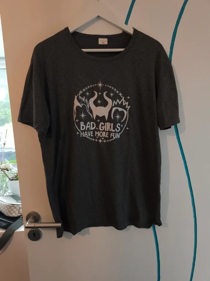 T shirt