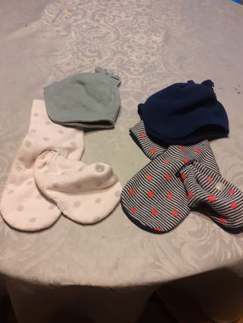 Ensembles  bonnets + écharpes en polaire