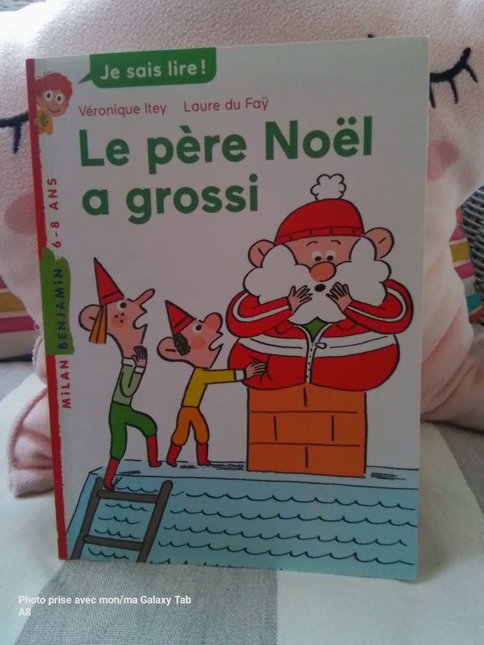 Livre le père Noël à grossi