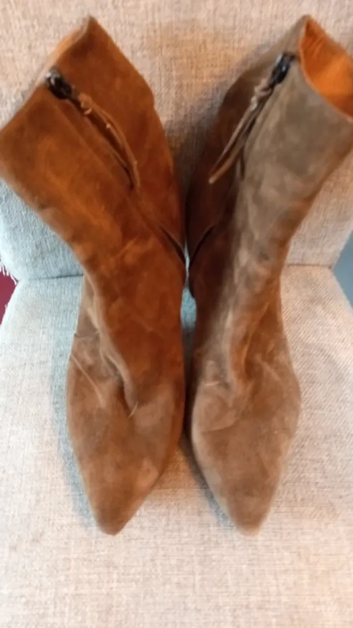 Bottines en daims taille 38 - photo numéro 2