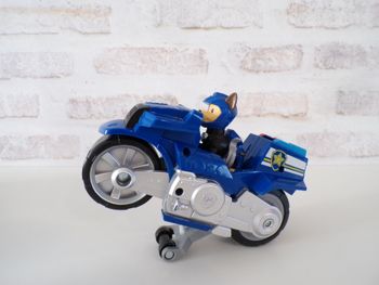 Moto Chase - Paw Patrol - Pat Patrouille  (J24)
