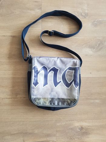 Sacoche remise à flot