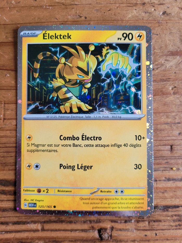 Vends carte pokemon elektek 125/165 151