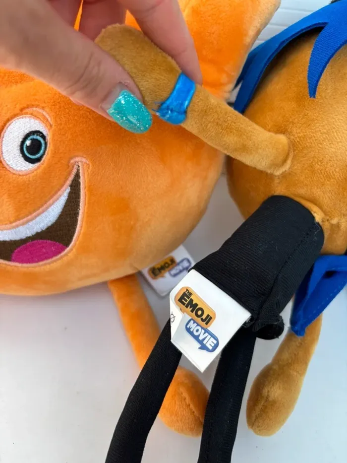 Lot peluché emoji - photo numéro 4