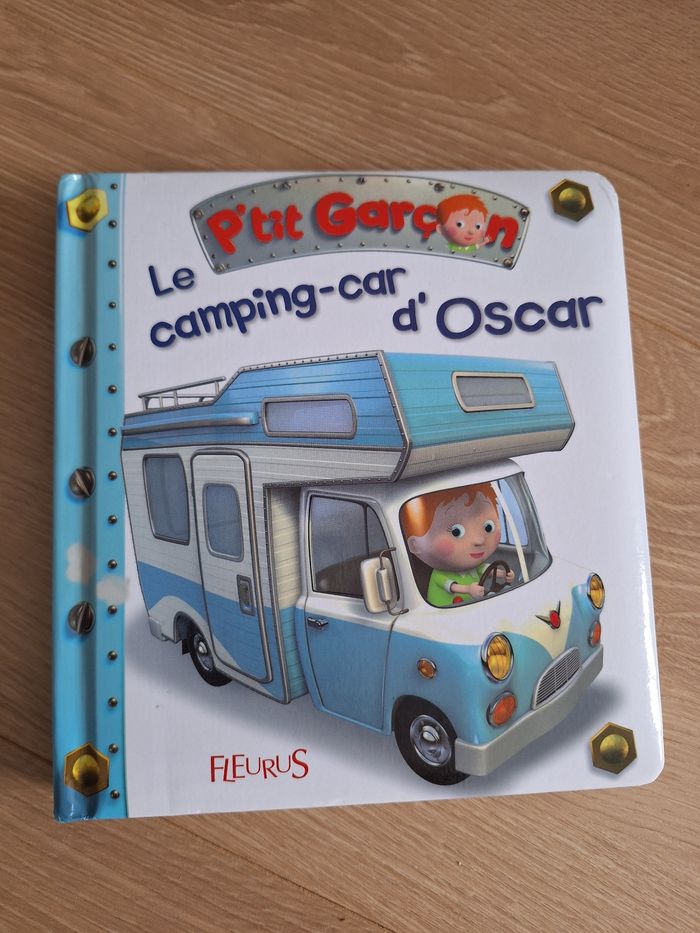Livre petit garçon