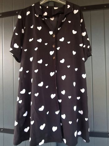Robe chemise noir a motif cœur
