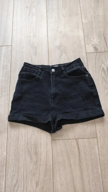 Short en jeans