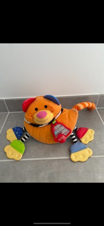 Chat sensorielle à câliner et mordiller