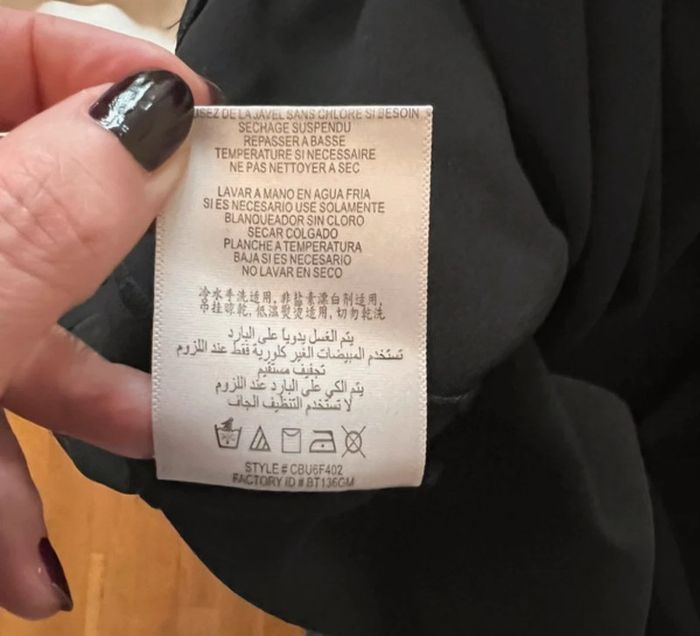 Robe chic noire et crème haut en soie taille 34 - BCBGmaxazria - photo numéro 6
