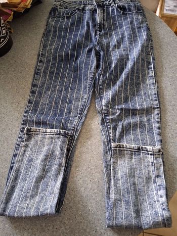 Jean " kiabi " rayé bleu et blanc " T - 38"