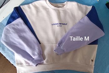 Sweat-shirt "Pacific Republic" taille M