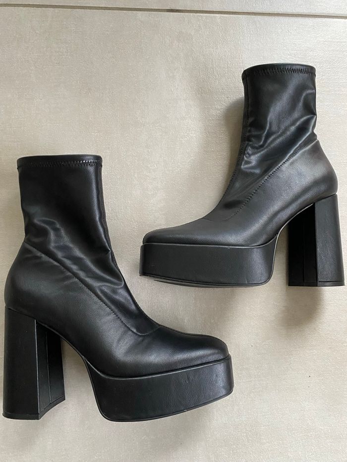Bottines Neuves Stradivarius