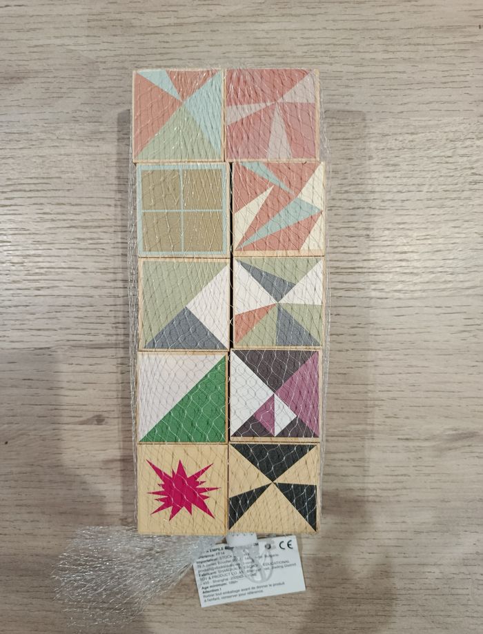 Cubes en bois - photo numéro 3