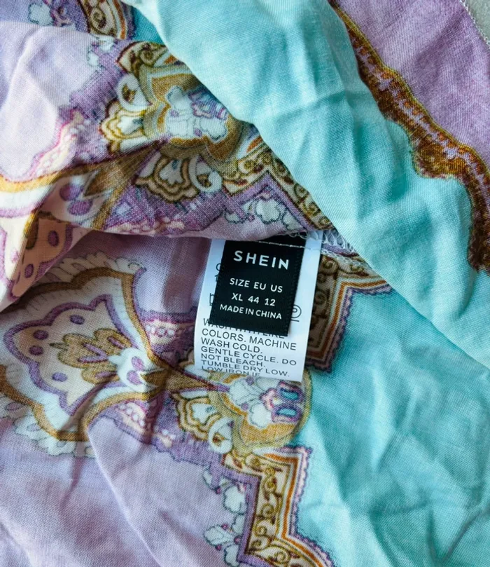 Magnifique robe longue colorée motifs bandana neuve - photo numéro 3