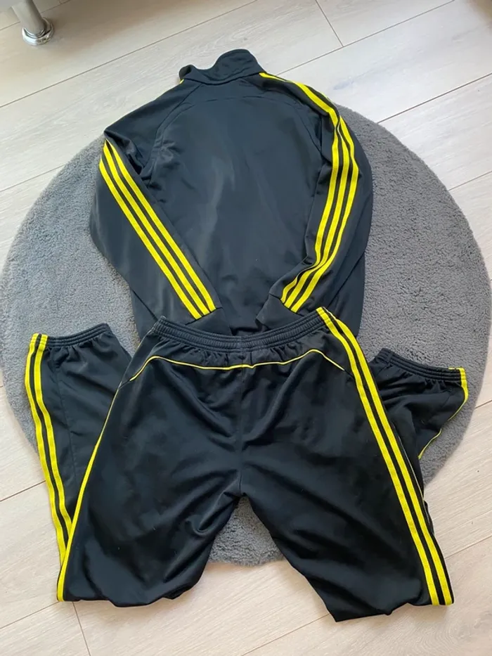 Ensemble Adidas noir & jaune Taille 14 ans (convient XS) Authentique - photo numéro 4