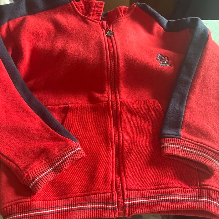 Vends gilet capuche sergent major 7 ans très bon état