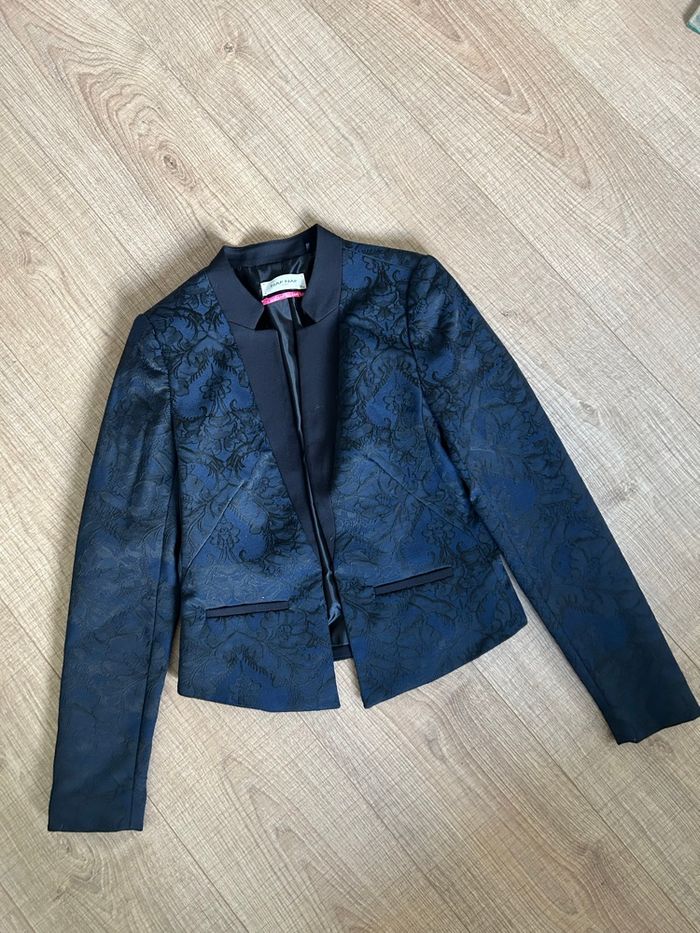Blazer bleu marine et noir Naf Naf taille 34 jamais porté - photo numéro 7