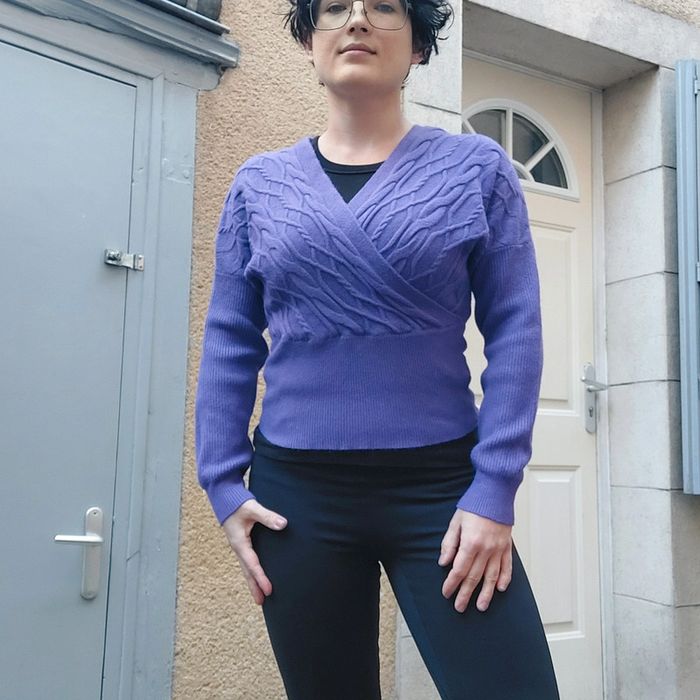 Joli pull taille unique