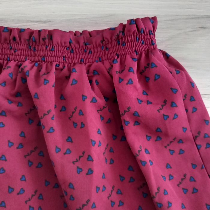 Jupe courte Bordeaux imprimée coeur Naf Naf taille 38 - photo numéro 3