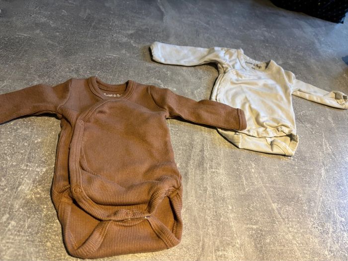 Lot de bodie bébé fille - photo numéro 13