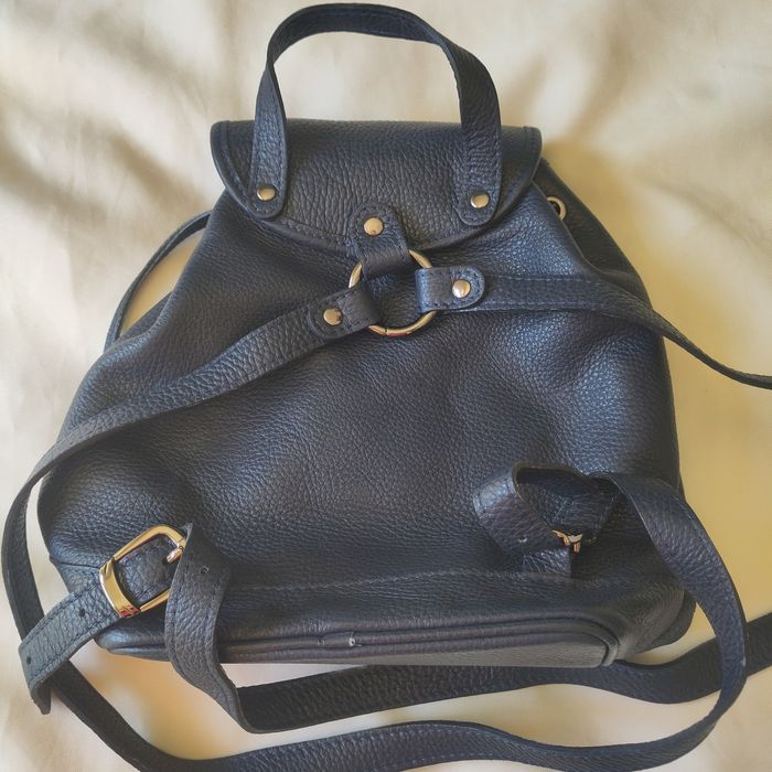 Sac à dos Luisa Vannini – Cuir grainé bleu marine – Made in Italy - photo numéro 2