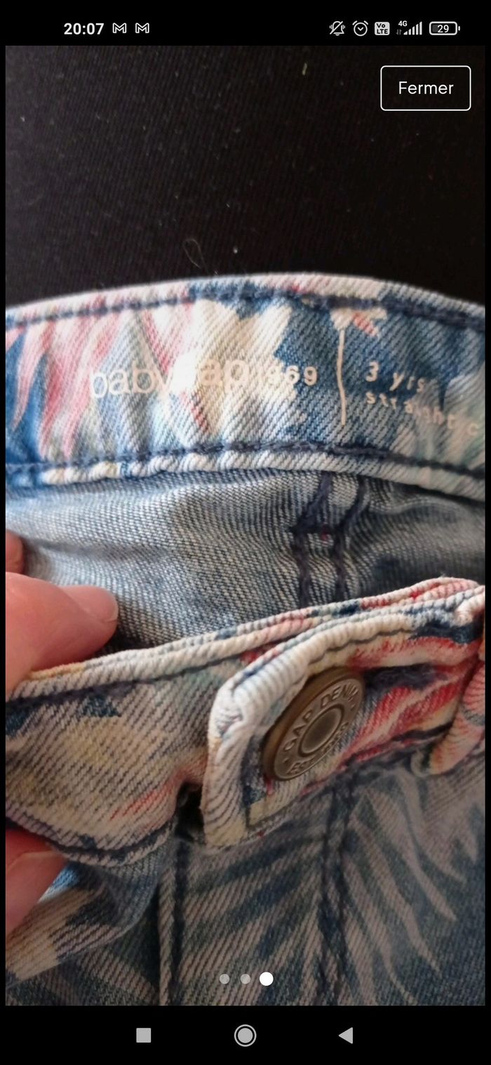 Jeans baby gap en 3 ans - photo numéro 3