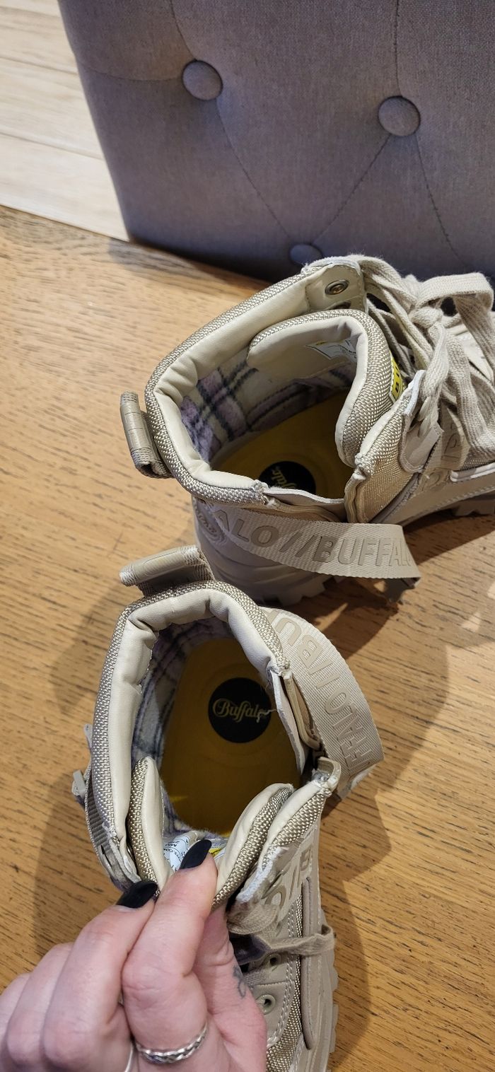 Buffalo Alpha com1 - photo numéro 2