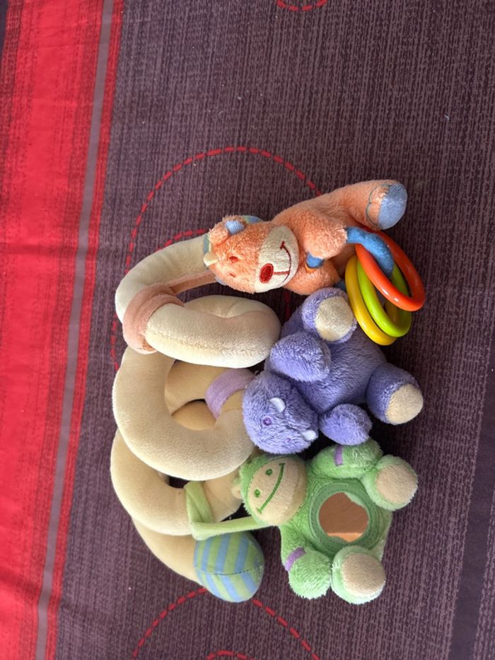 Spirale à mettre sur la poussette