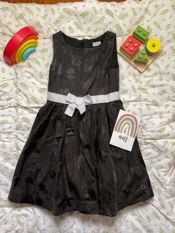 robe sans manches noir à paillettes orchestra 6 ans