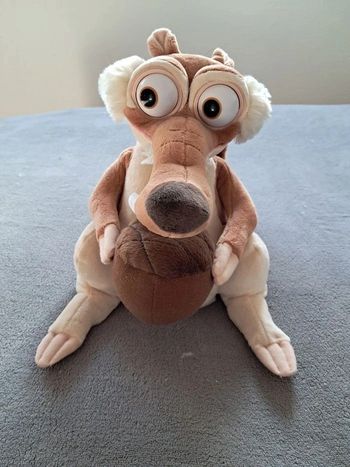 Peluche animé scrat de l âge de glace