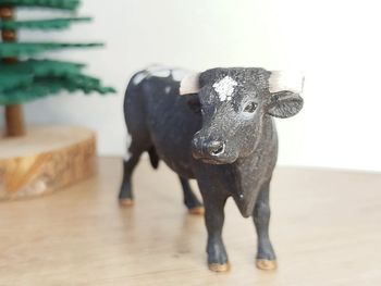 Figurine vache bovidé Animal de la ferme Schleich