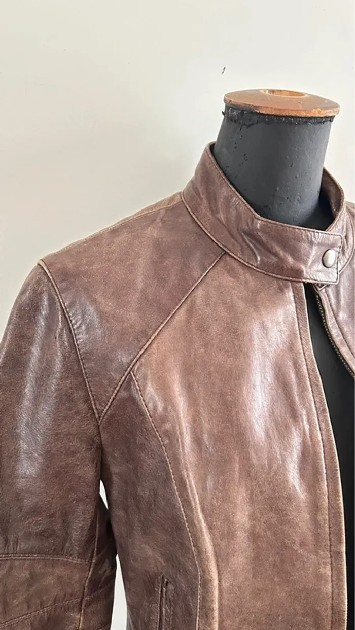 Veste en cuir - photo numéro 2