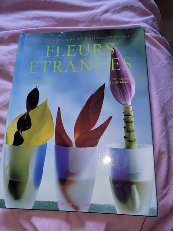 Fleurs etranges