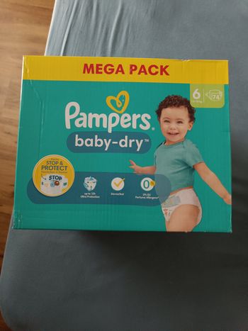 Couche Pampers baby-dry taille 6