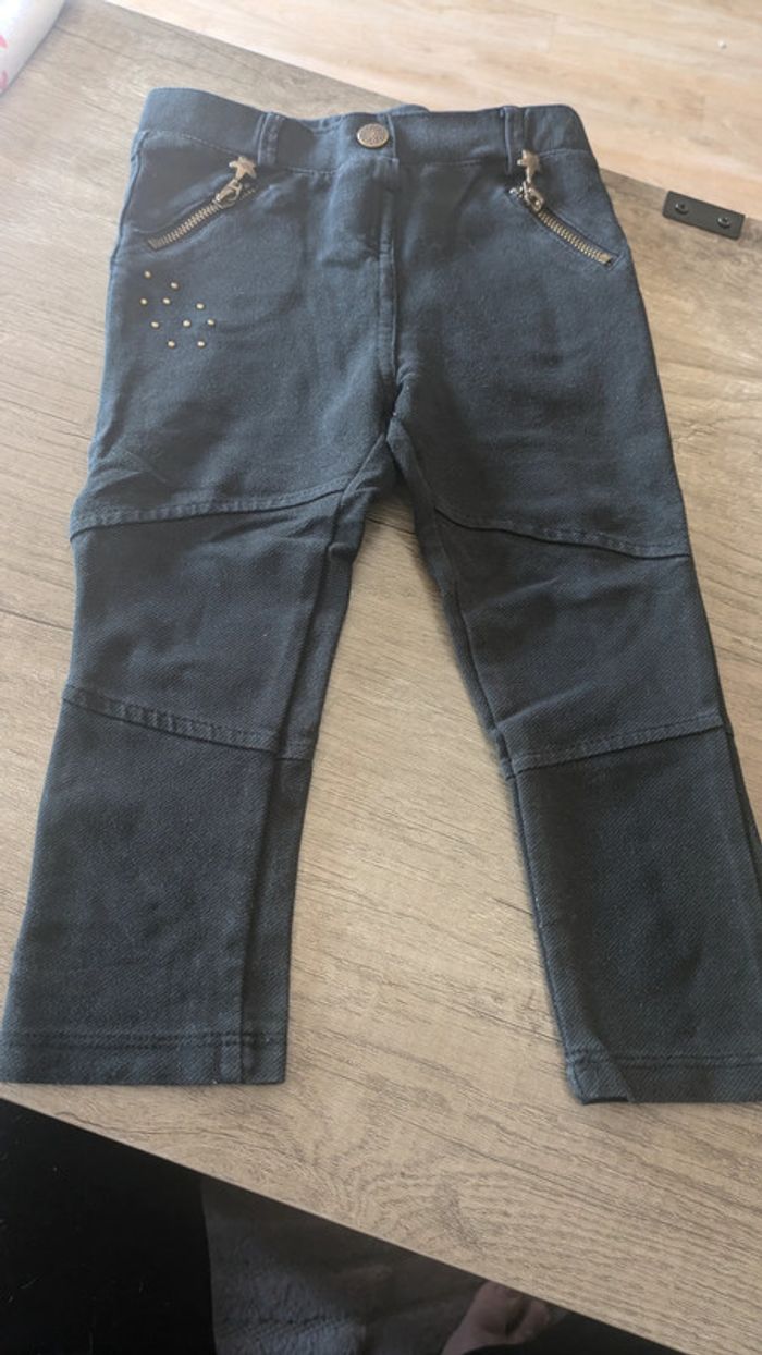 Pantalon épais neuf avec strass