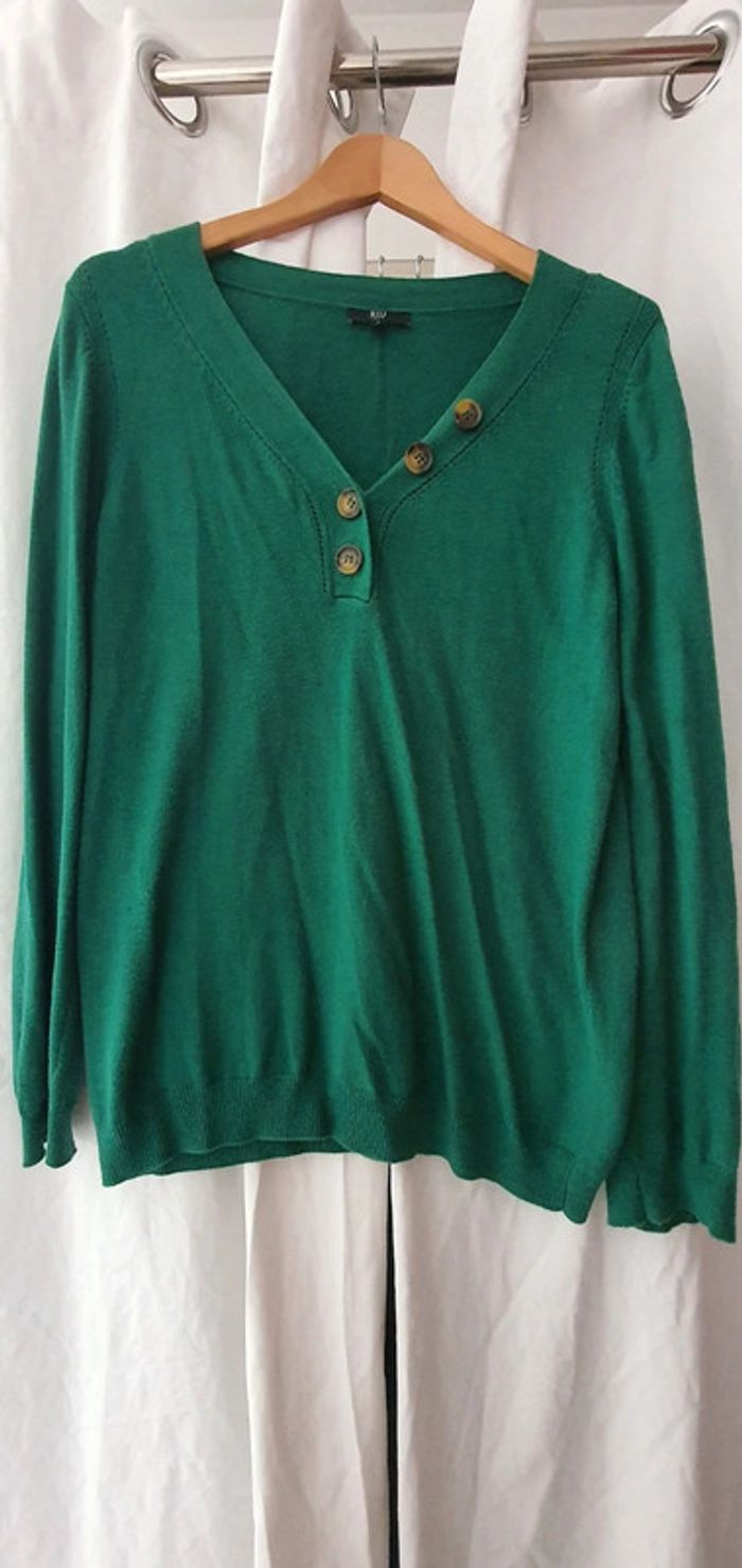 Pull léger col bouton