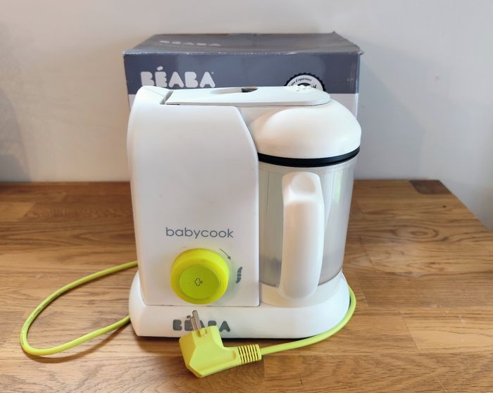 Babycook Béaba - robot cuiseur vapeur / mixeur