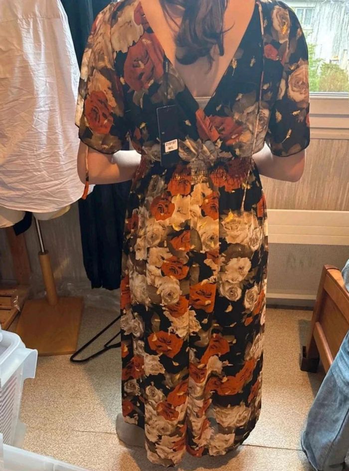 Magnifique robe longue taille m/l - photo numéro 3