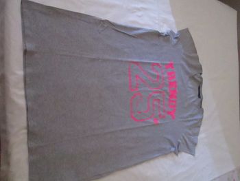 Chemise de nuit grise numéro 