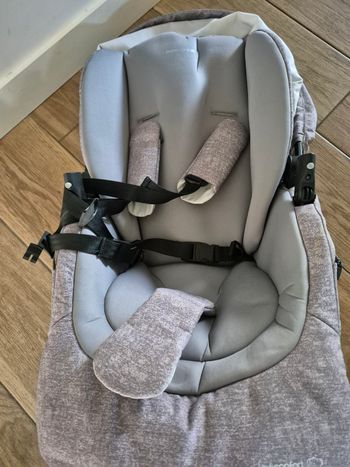 Siège poussette bébé confort