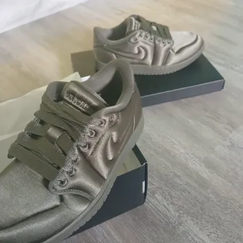 Air Jordan 1 Low Method of Make neuves Kaki