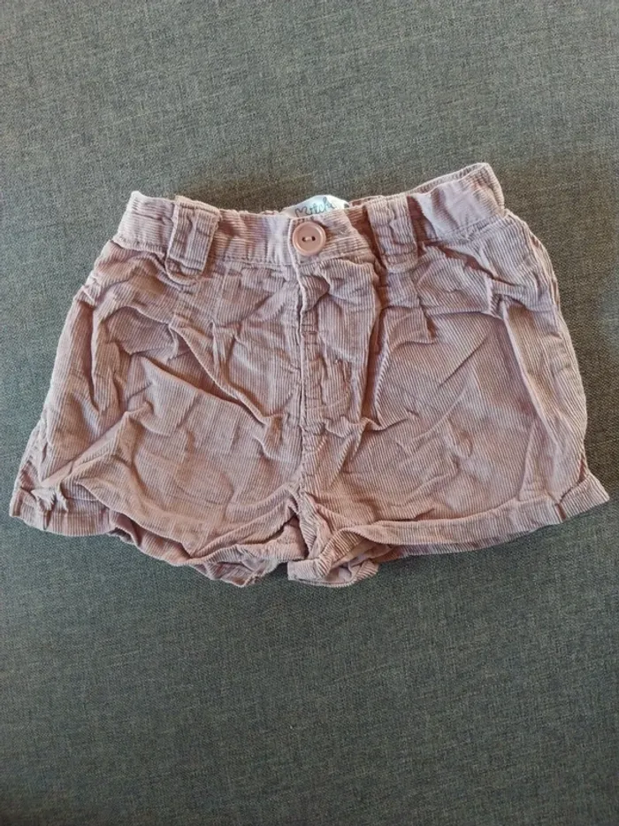 Short 3 mois