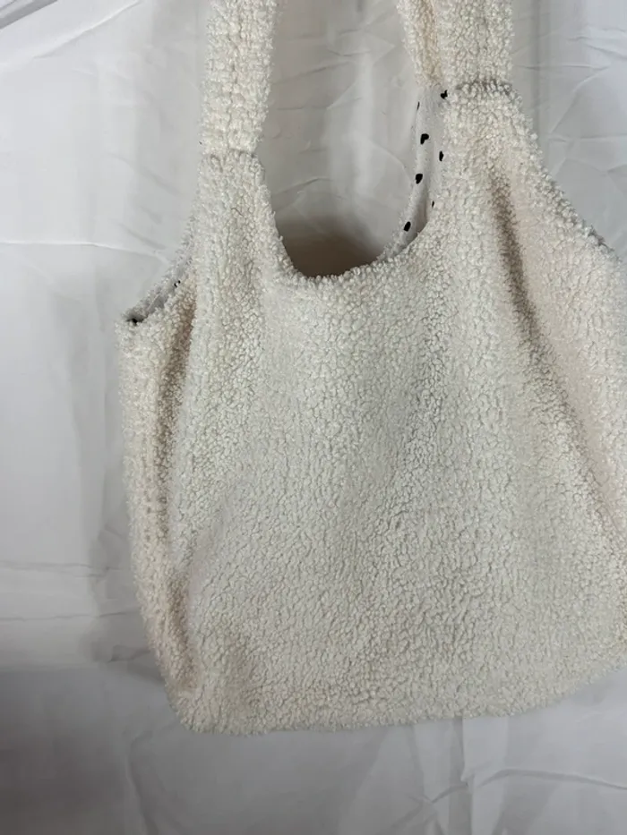 Sac tote bag fausse fourrure hema