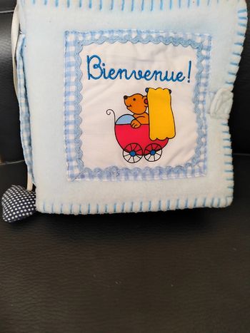 Livre tissu d'éveil