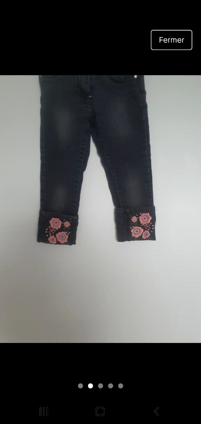 Jeans noir avec broderie fleurs 2 ans orchestra