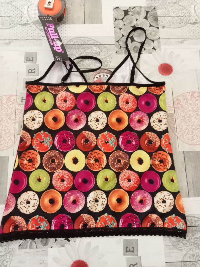 Débardeur taille 14ans (m) - photo numéro 2